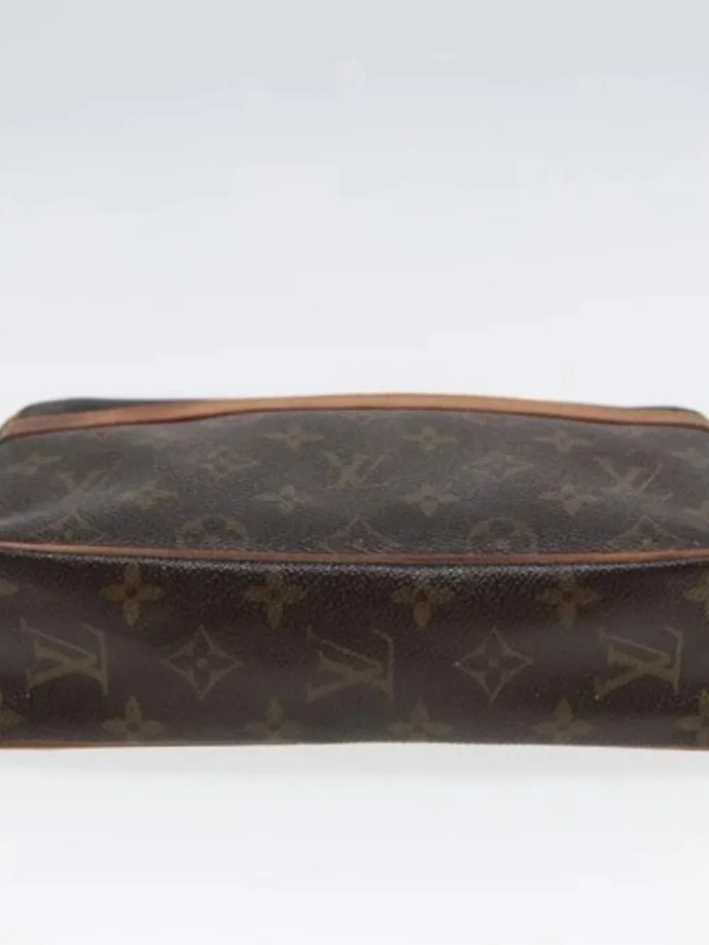 LOUIS VUITTON Monogram Compiegne 23 Clutch Bag M51847 LV Auth 85921 - Picture 6 of 15